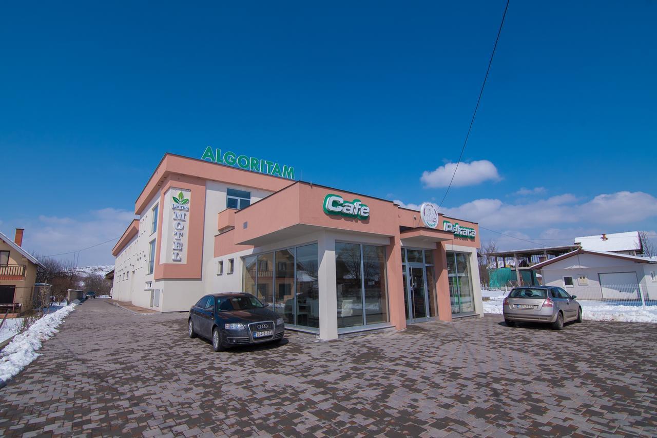 Laurus Motel Airport Tuzla Zivinice Exterior foto